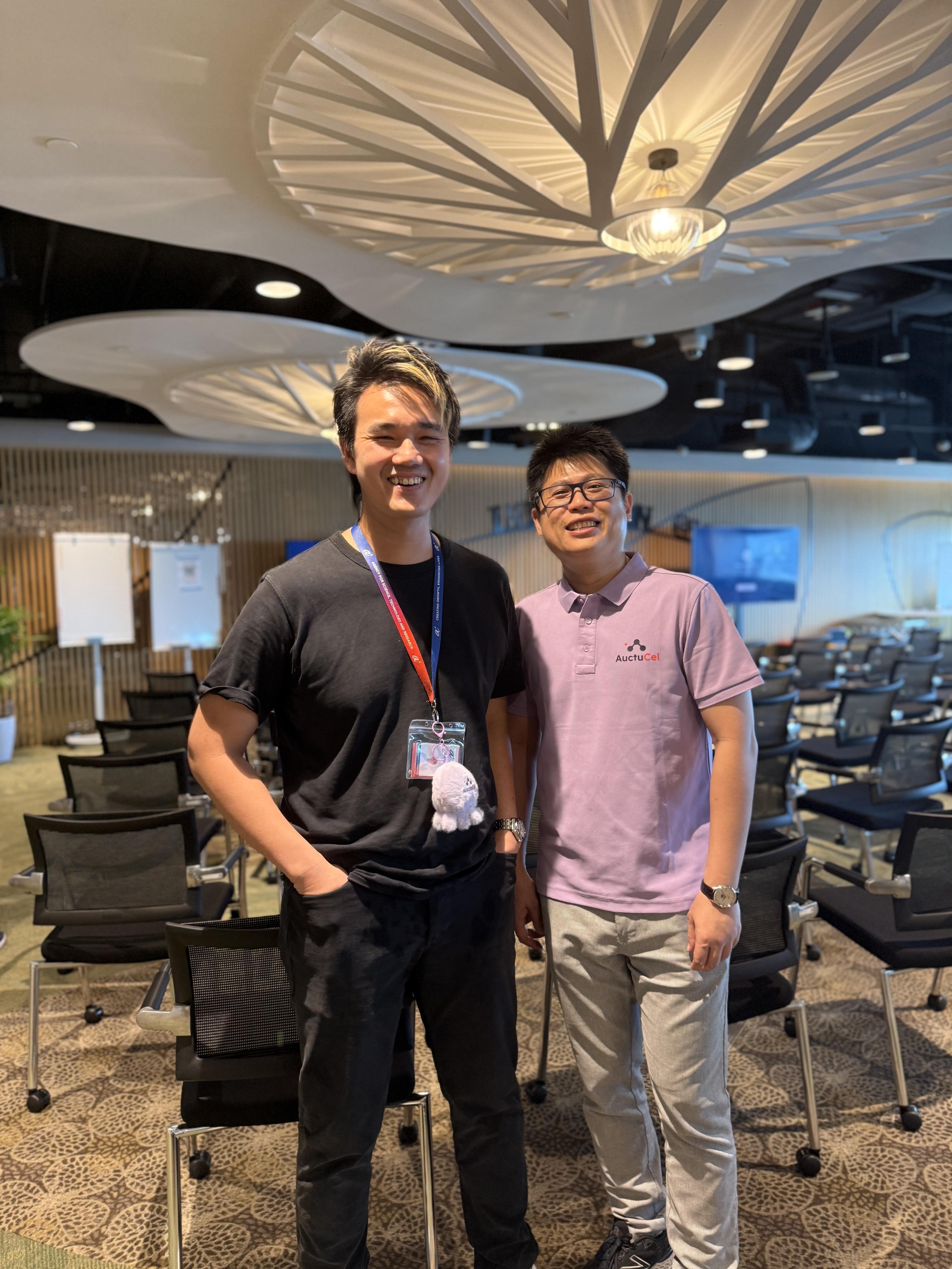 Both founders of Minré